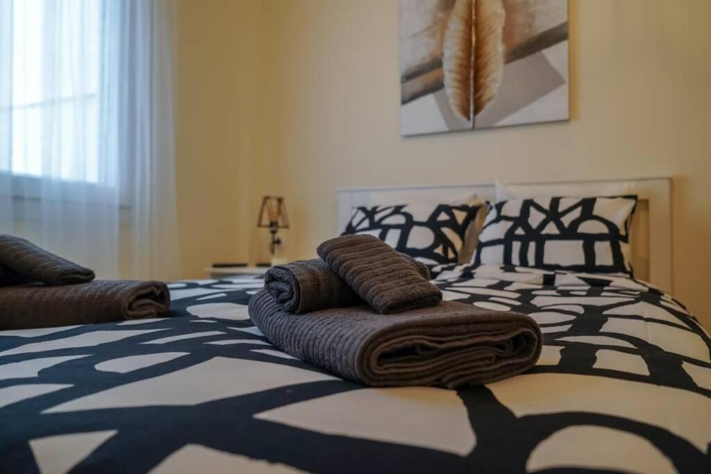 Modern Apartment In The City Center Ioannina Extérieur photo